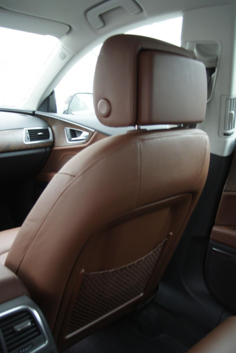Интерьер Audi A7 Sportback by MTM 2011 года  (фото 2 из 17)